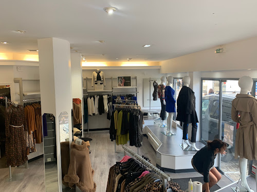 Magasin de vêtements pour femmes SHOW ROOM TROYES Troyes