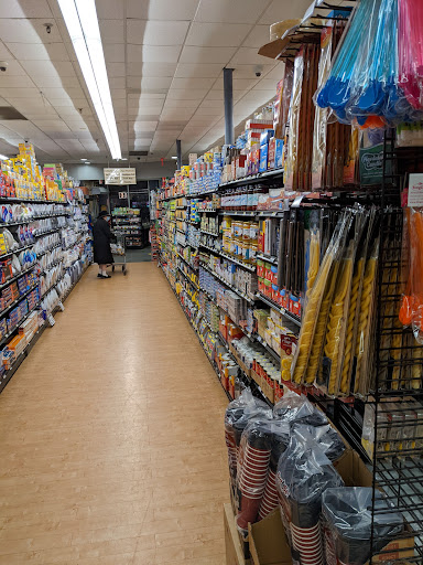 Grocery Store «Gourmet Glatt Kosher Meat Market», reviews and photos, 137 Spruce St, Cedarhurst, NY 11516, USA
