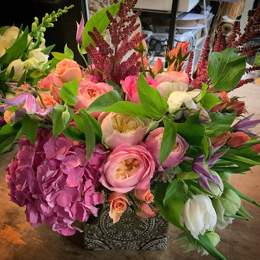 Florist «Garden Delights Fine Florist», reviews and photos, 2179 Hillsboro Rd, Franklin, TN 37069, USA