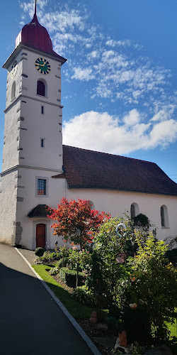 Rezensionen über Katholische Kirche St. Nikolaus, Krumbach in Sursee - Kirche