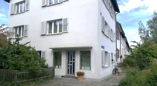 Buchhaltungs und Treuhandbüro Suzanne Kreis Hofer Käferholzstrasse 142, 4058 Basel, Schweiz