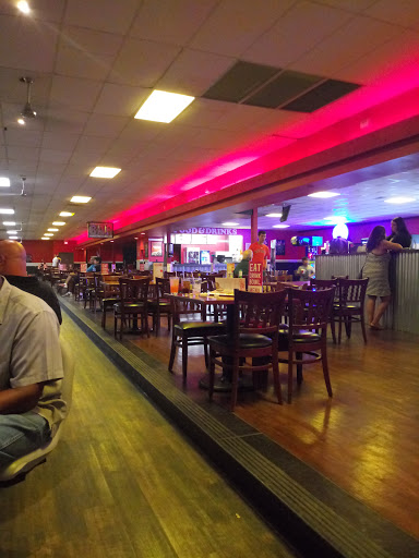 Bowling Alley «AMF Diamond Lanes», reviews and photos, 267 N Forest Blvd, Houston, TX 77090, USA