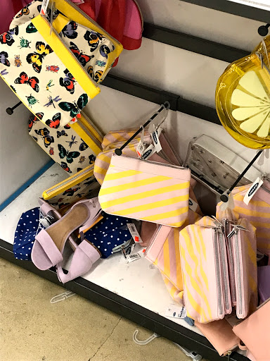 Clothing Store «Old Navy», reviews and photos, 60 Wynnewood Rd, Wynnewood, PA 19096, USA