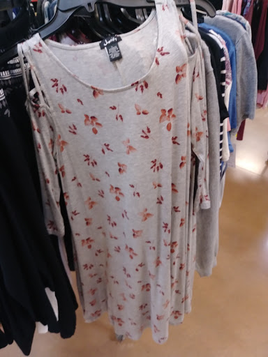 Shopping Mall «Towne Mall», reviews and photos, 3461 Towne Blvd #250, Middletown, OH 45005, USA