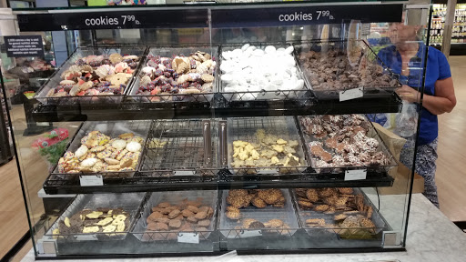 Supermarket «Market 32», reviews and photos, 990 Torringford St, Torrington, CT 06790, USA