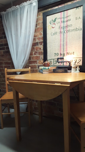 Coffee Shop «Common Grounds», reviews and photos, 205 W Washington St, Hartford City, IN 47348, USA