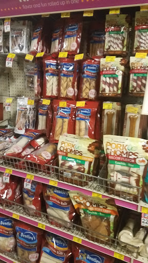 Pet Supply Store «PetSmart», reviews and photos, 1521 Golden Gate Plaza, Mayfield Heights, OH 44124, USA