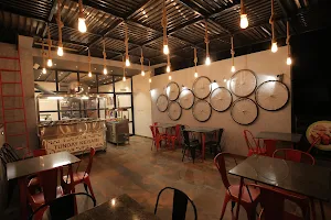 Sindh Punjab Veg & Nonveg Restaurant image