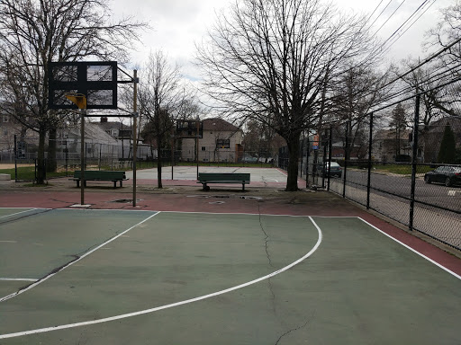 Park «Walker Park», reviews and photos, Davis Ave, Staten Island, NY 10310, USA