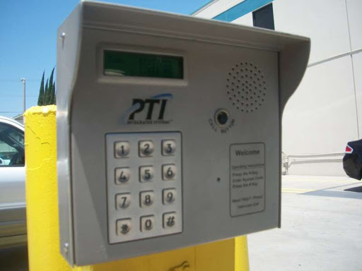 Storage Facility «Extra Space Storage», reviews and photos, 8540 Cedros Ave, Panorama City, CA 91402, USA