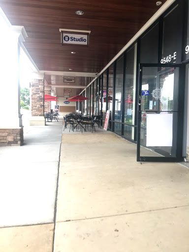 Dollar Store «Dollar Tree», reviews and photos, 9534 Main Street, Fairfax, VA 22031, USA