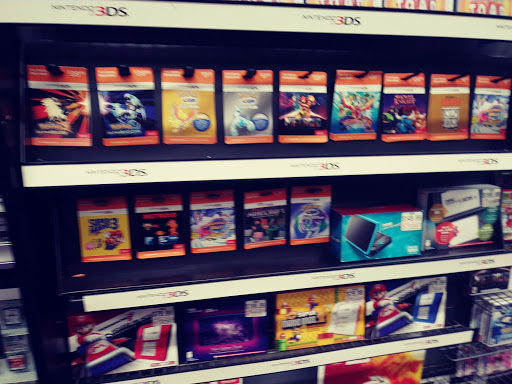 Video Game Store «GameStop», reviews and photos, 3000 W Grapevine Mills Cir Suite 501, Grapevine, TX 76051, USA