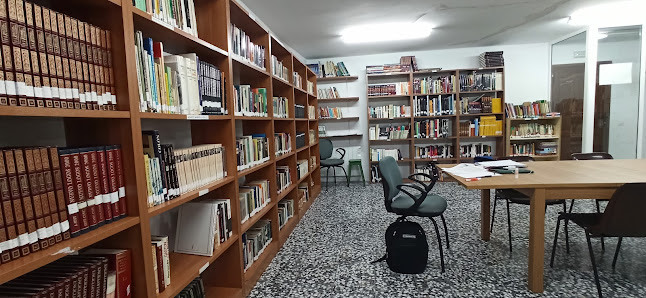 Centro de Lectura - Casa Pósito C. Hontanar, 46145 Vallanca, Valencia, España