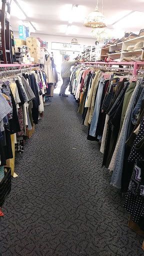 Thrift Store «Casa De Kathy Thrift Store», reviews and photos, 31901 Camino Capistrano, San Juan Capistrano, CA 92675, USA