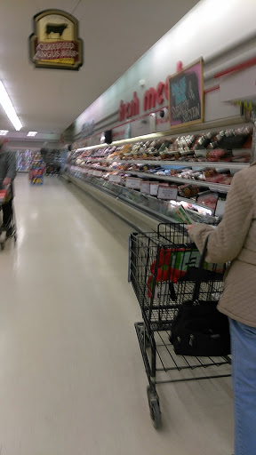 Grocery Store «Piggly Wiggly», reviews and photos, 2215 80th St, Kenosha, WI 53143, USA