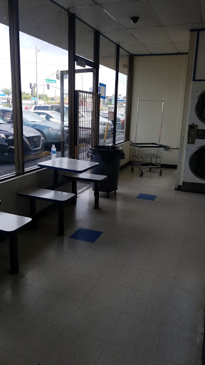 Laundromat «Super Laundry», reviews and photos, 206 W Pacific Coast Hwy, Long Beach, CA 90806, USA