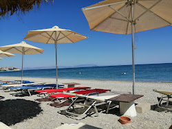 Portes Beach'in fotoğrafı ve yerleşim