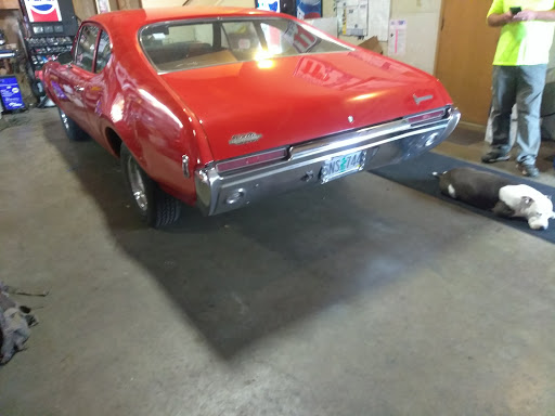 Used Car Dealer «Happy Motors Inc», reviews and photos, 134 NW 15th St, Newport, OR 97365, USA