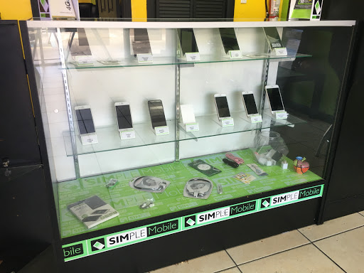 Cell Phone Store «7 Wireless Inc», reviews and photos, 4605 NW 7th St, Miami, FL 33126, USA