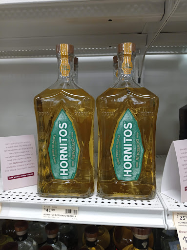 Liquor Store «Wine & Spirits Shoppe», reviews and photos, 1622 Lincoln Hwy, Lancaster, PA 17602, USA