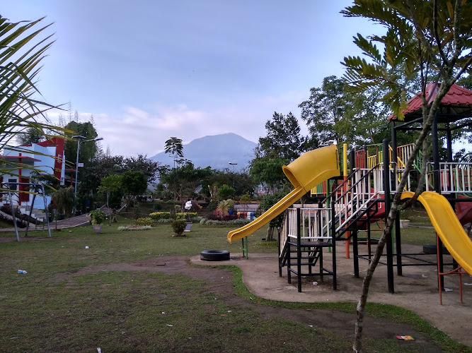 Taman Ngarai Maaram Bukittinggi