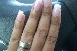 CT Dream Nails