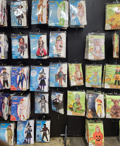 Shopping Mall «Peninsula Shopping Center», reviews and photos, 67 Peninsula Center, Rolling Hills Estates, CA 90274, USA