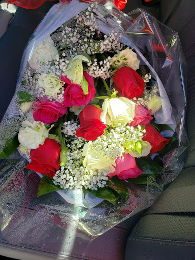 Florist «Enchantment Florist», reviews and photos, 1418 S Andrews Ave, Fort Lauderdale, FL 33316, USA