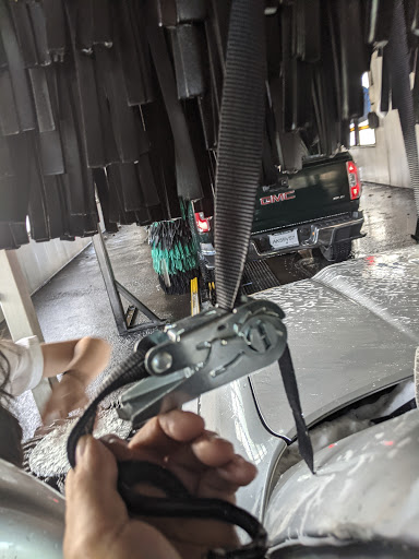 Car Wash «Quick Quack Car Wash - Citrus Heights», reviews and photos, 8017 Greenback Ln, Citrus Heights, CA 95610, USA