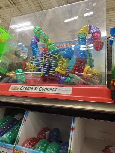 Pet Supply Store «Petco Animal Supplies», reviews and photos, 816 W McDermott Dr #308, Allen, TX 75013, USA