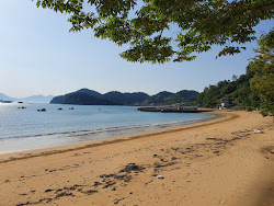 Cousin Beach'in fotoğrafı uçurumlarla desteklenmiş