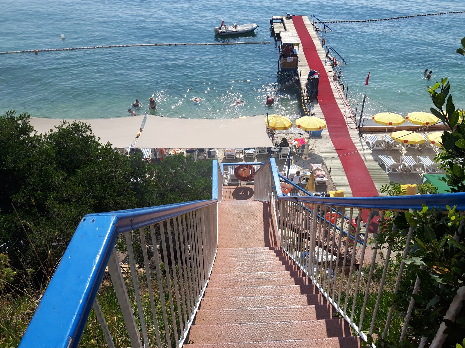 Fotografija Halik Koyu Aile Plaji priljubljeno mesto med poznavalci sprostitve