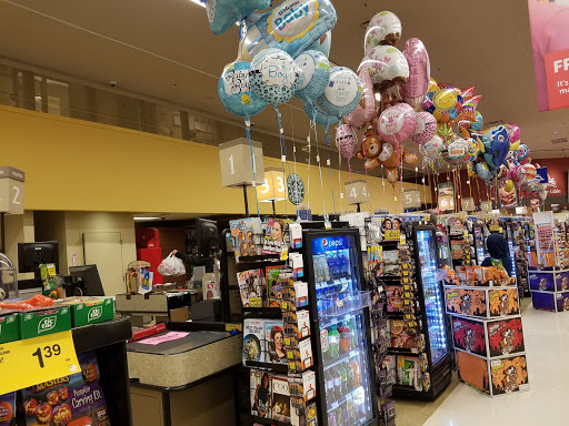 Grocery Store «Safeway», reviews and photos, 12032 SE Sunnyside Rd, Clackamas, OR 97015, USA