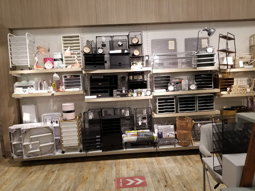 Department Store «HomeGoods», reviews and photos, 431 N Main St, East Longmeadow, MA 01028, USA