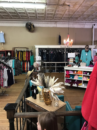 Boutique «One Faith Boutique», reviews and photos, 425 W Main St, Yukon, OK 73099, USA