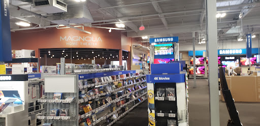 Electronics Store «Best Buy», reviews and photos, 2701 Cherry Ave, Signal Hill, CA 90755, USA