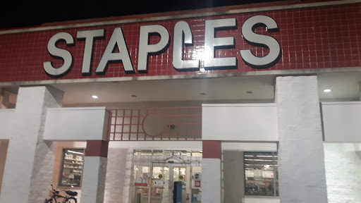 Office Supply Store «Staples», reviews and photos, 2285 Kingsley Ave a, Orange Park, FL 32073, USA