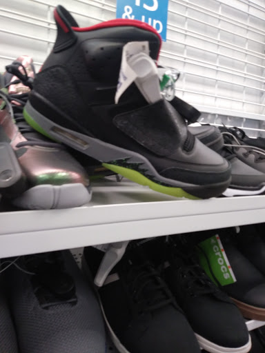 Clothing Store «Ross Dress for Less», reviews and photos, 15529 E Broadway Ave, Spokane Valley, WA 99037, USA