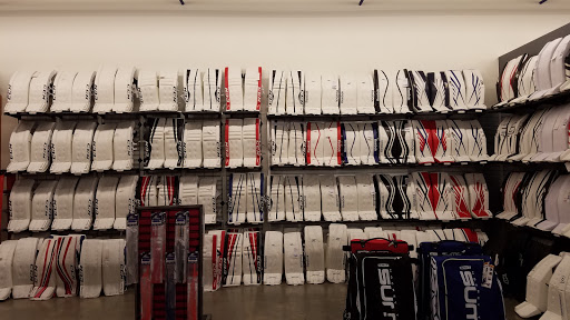 Sporting Goods Store «MonkeySports Derry», reviews and photos, 30 Manchester Rd, Derry, NH 03038, USA