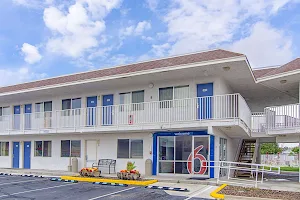 Motel 6 Rock Springs, WY image