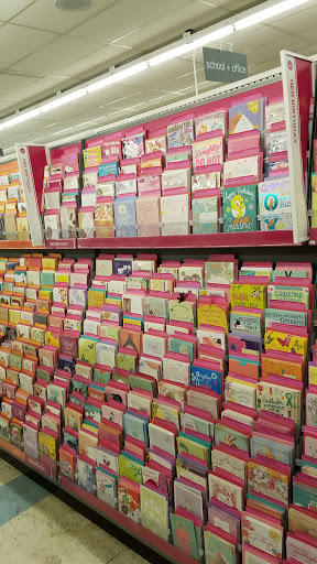 Shopping Mall «140 Village Shopping Center», reviews and photos, 500 Jermor Ln, Westminster, MD 21157, USA