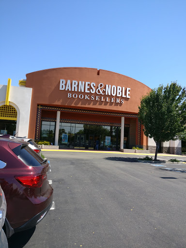 Book Store «Barnes & Noble», reviews and photos, 4972 Dublin Blvd, Dublin, CA 94568, USA