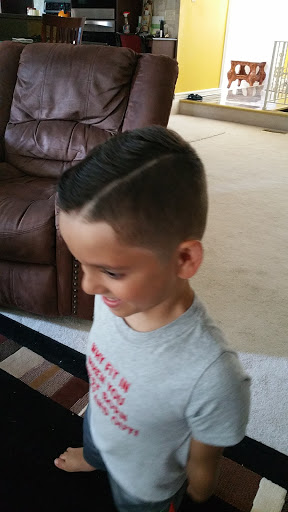 Barber Shop «LA Barbershop», reviews and photos, 2383 S Main St, Akron, OH 44319, USA