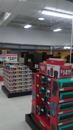 Office Supply Store «OfficeMax», reviews and photos, 87 Huber Village Blvd, Westerville, OH 43081, USA