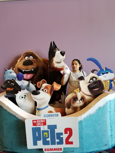 Movie Theater «Showcase Cinema de Lux Revere», reviews and photos, 565 Squire Rd, Revere, MA 02151, USA