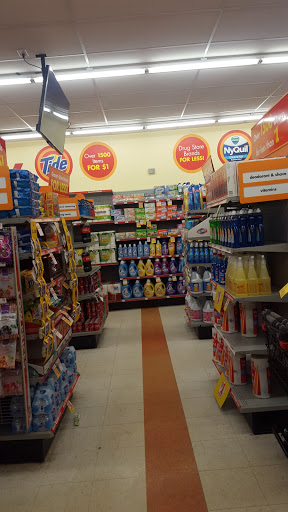 Discount Store «Family Dollar», reviews and photos, 450 W Main St, New Lebanon, OH 45345, USA