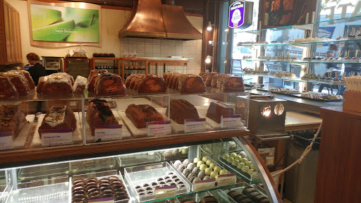 Chocolate Shop «Rocky Mountain Chocolate Factory», reviews and photos, 1419 1st Ave, Seattle, WA 98101, USA