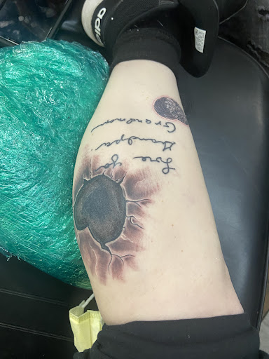 Tattoo Shop «Tattoo Addiction», reviews and photos, 2620 E Washington Ave, Madison, WI 53704, USA