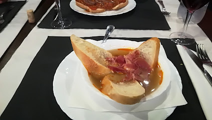 Restaurante La Clave - C. Cruz Ana María, 2, 13250 Daimiel, Ciudad Real, Spain