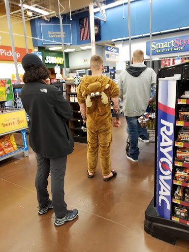 Department Store «Walmart Supercenter», reviews and photos, 14800 Fort Campbell Blvd, Oak Grove, KY 42262, USA